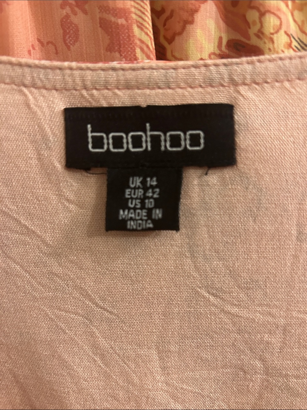 Boohoo Set - Picture 2 of 8